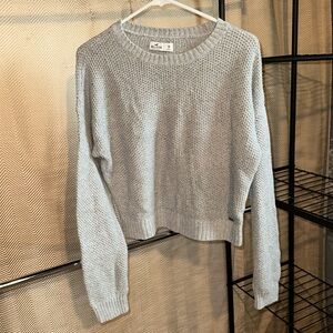 Gray knit Hollister sweater size M